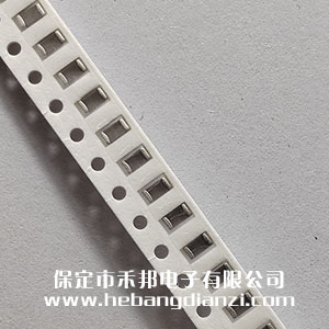 270pF 1206 250V